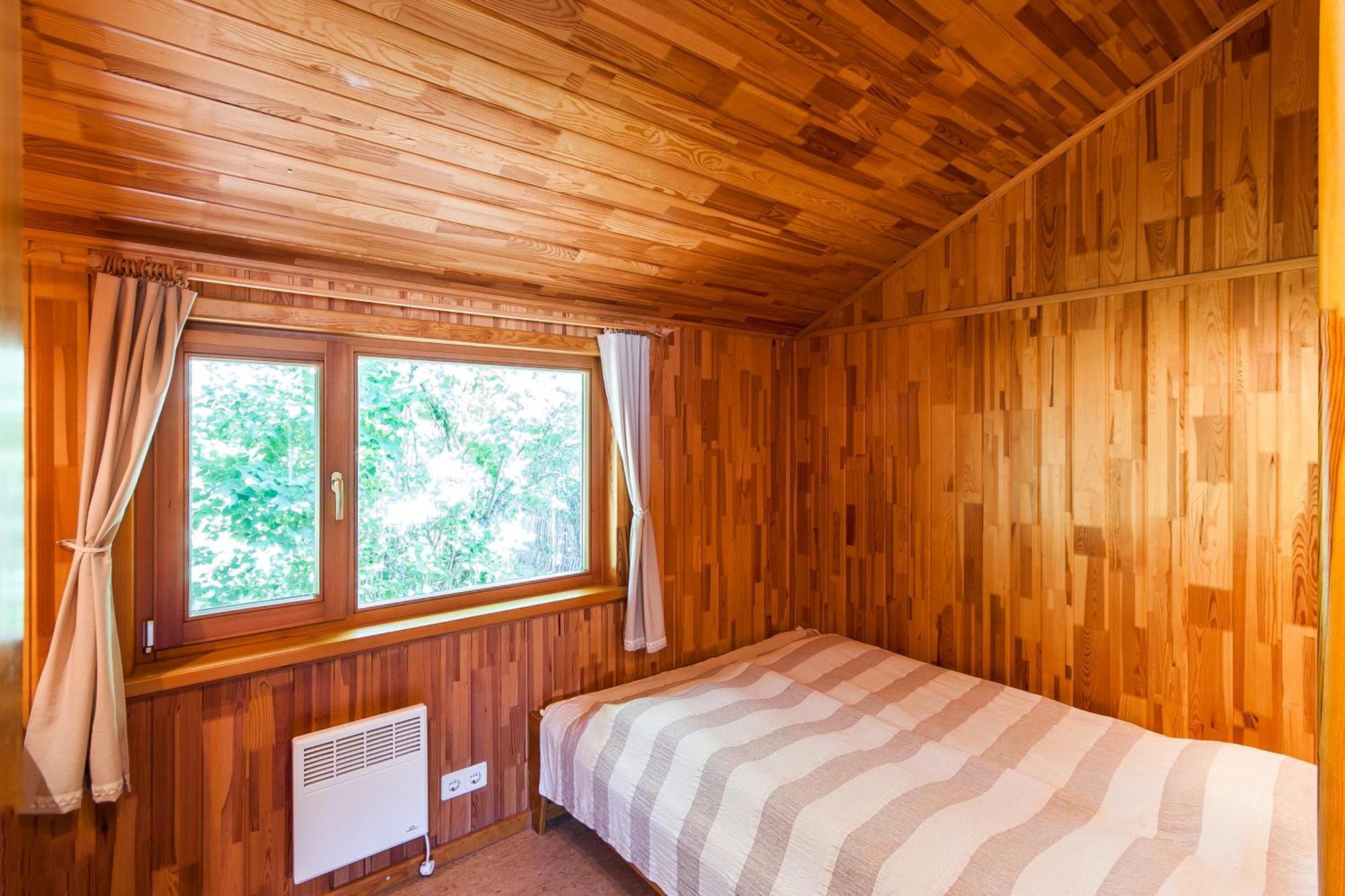 Laucu Akmens Hotell Skulte  Rom bilde
